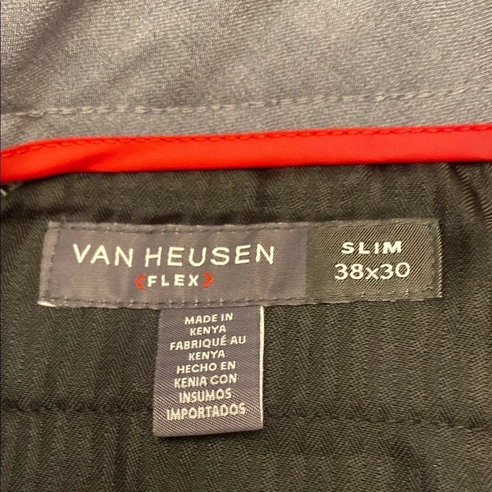 Van Heusen Men's Flex Gray Dress Pants